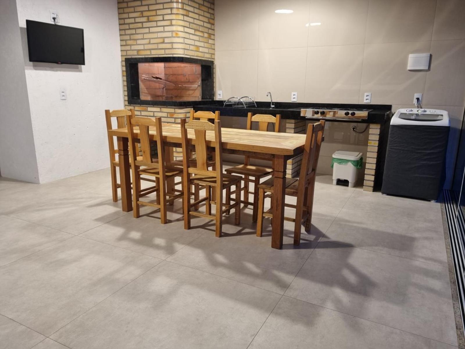 公寓 Residencial Do Angelo - *